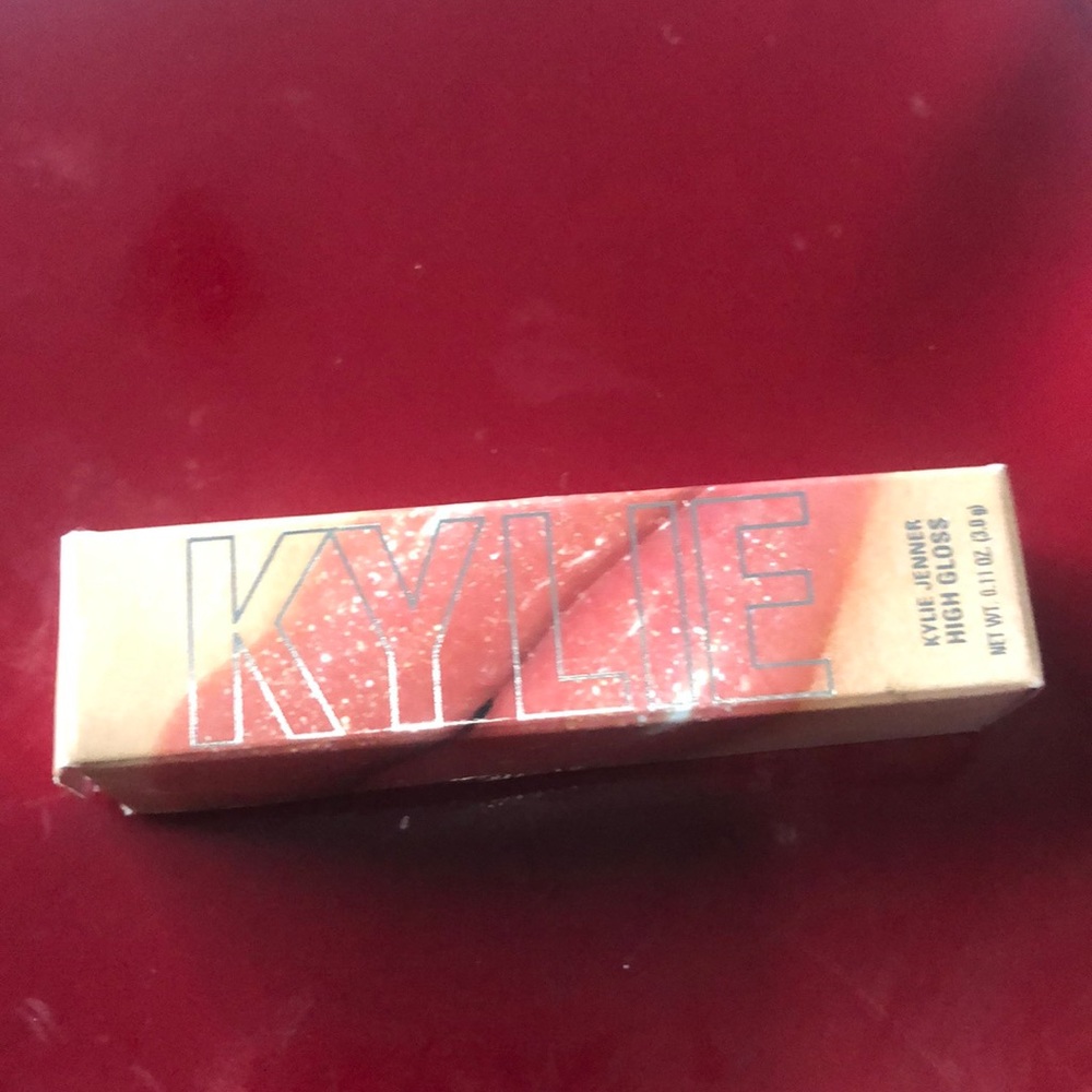 Kylie high gloss